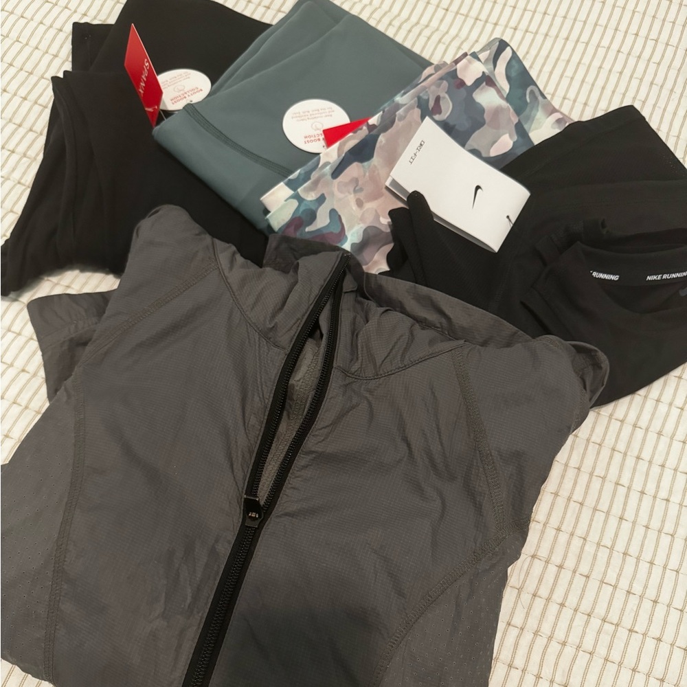 New and EUC athleisure bundle